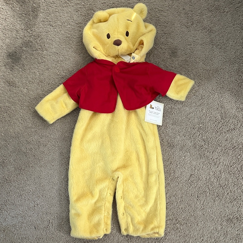 NWT Winnie the Pooh Disney/Pottery Barn Costume 12-24 months